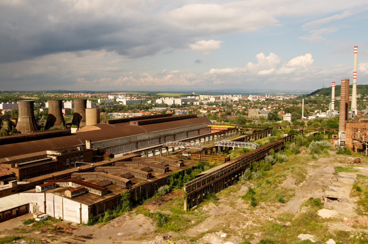 Miskolc a szocialista időszakban Magyarország legnagyobb vas- és acélműve volt. Legnagyobb kiterjedését Diósgyőr hozzácsatolásával érte el.